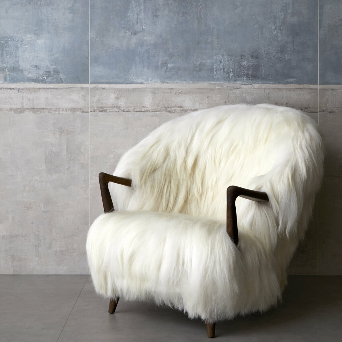 fluffy white chair