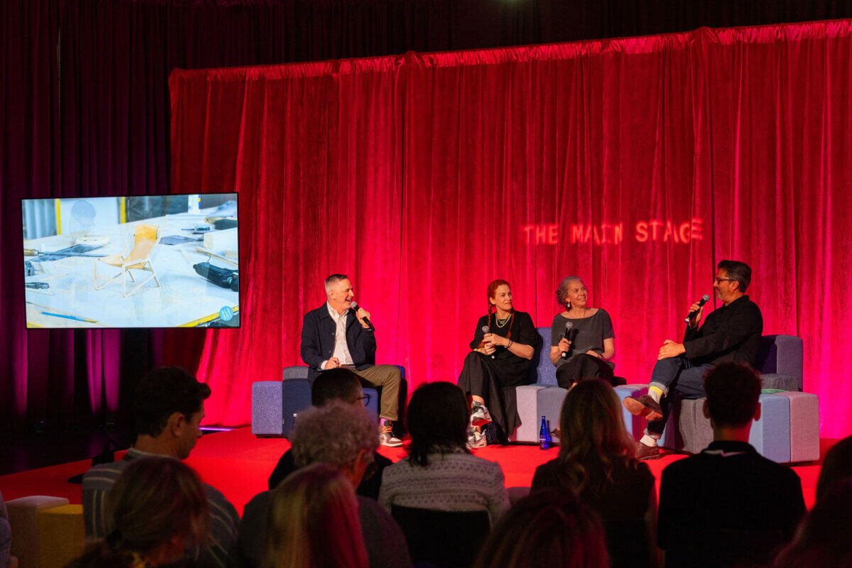 A crowd looks on at ICFF 2025 during the Original Thinkers Talk (from left: Tom Krizmanic, Jaimie Derringer, Stephanie Forsythe, John Christakos) (photo credit: Jenna Basom photography)
