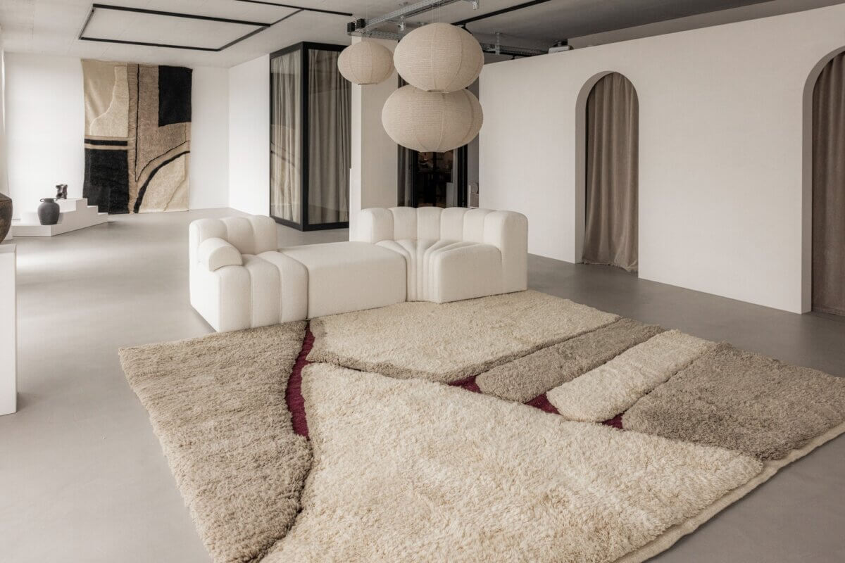 Maison Tóukkani Showroom