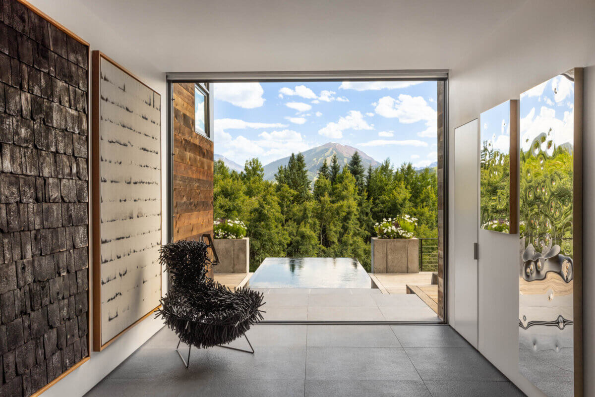 Lookout House in Aspen, CO (Image courtesy of Rowland+Broughton, photographed by Lisa Romerein)