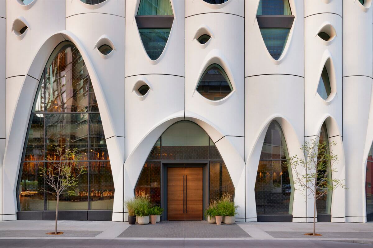 Exterior of Populus Hotel, Denver (Image courtesy of FOWLER, photographed by Yoshihiro Makino)