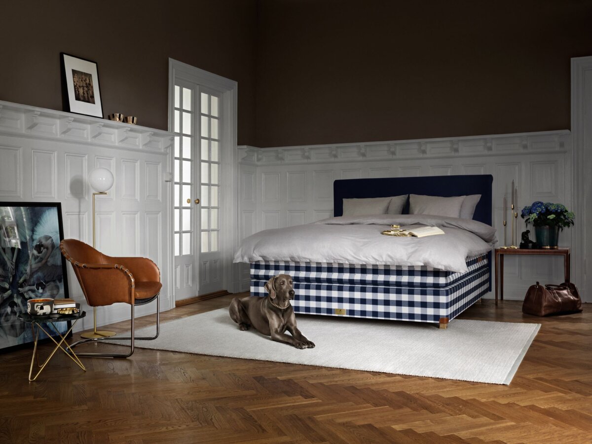 Hästens Bed in Bedroom