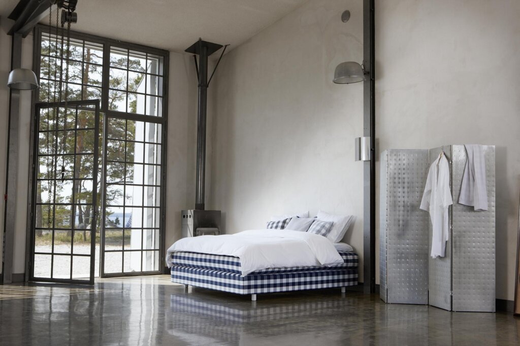 Hästens Bed in Bedroom 2