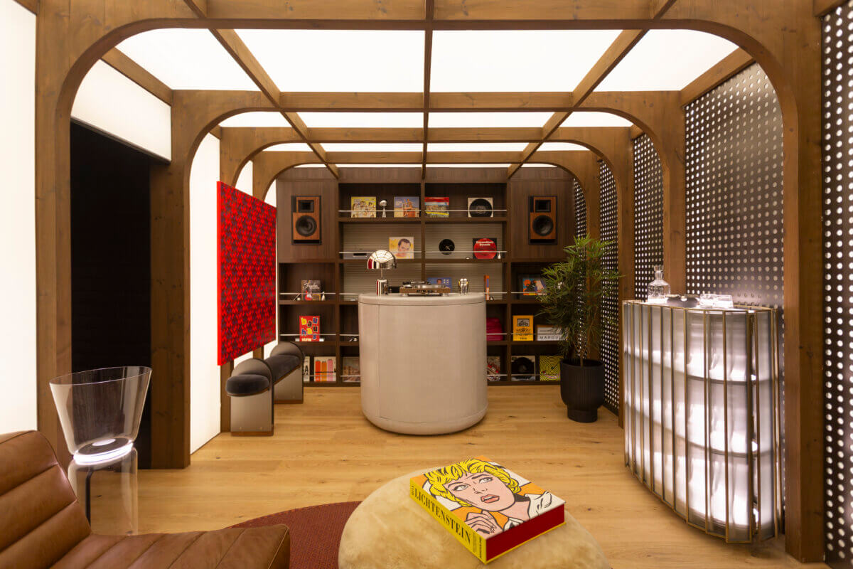 Design Week Mexico's Design House 2024: Retro Interior